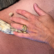 Charger l'image dans la galerie, Bague Noeud de Bois