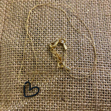 Charger l&#39;image dans la galerie, Collier A coeur en veux-tu - Sur un fil (martelé, lisse ou noir)