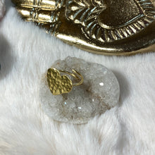 Charger l'image dans la galerie, Bague Grand Coeur Martelé