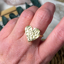 Charger l'image dans la galerie, Bague Grand Coeur Martelé